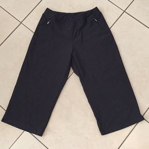 Lucy Cropped Workout Pants size Medium